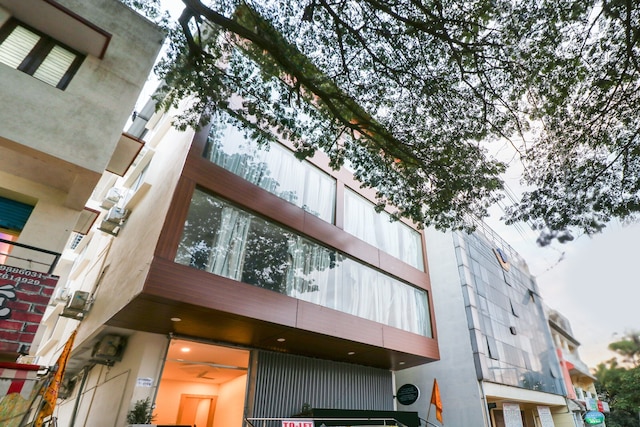 キャピタル O 67657 シュミア スイーツ