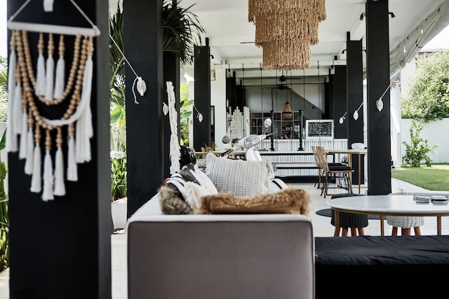 ホワイト パーム ホテル バリ