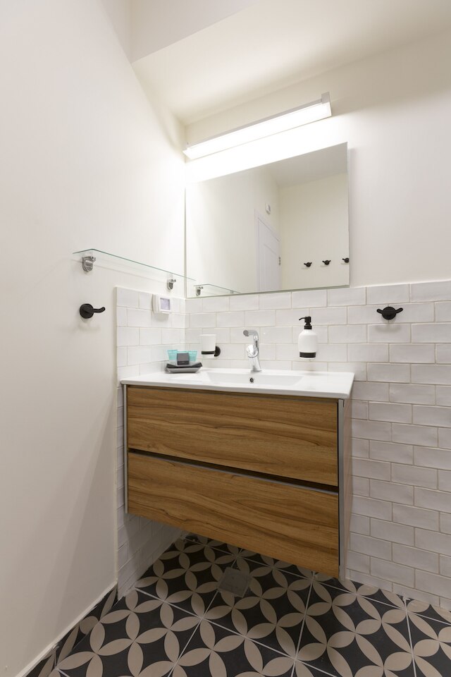 エアTLV サーキン アパートメント