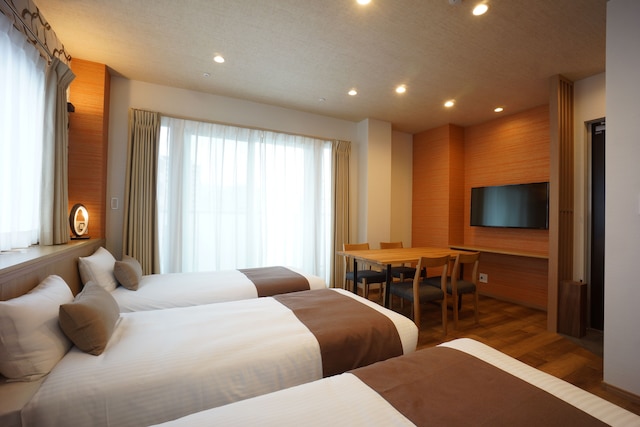 ワイヤーズホテルゼームス坂