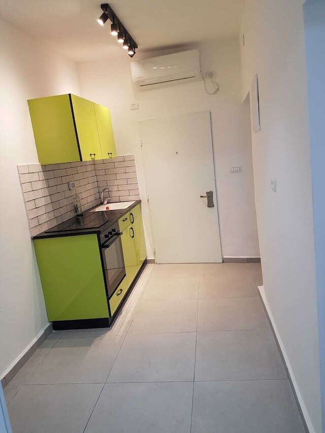 エアトLV ハティックヴ アパートメンツ