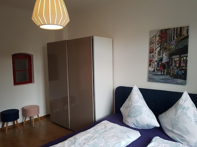 ドレスデナー タグ リンダ