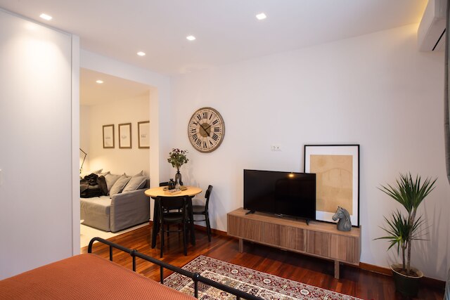 ファエドルス リビング : シティ ラグジュアリー フラット マヴロミシリ