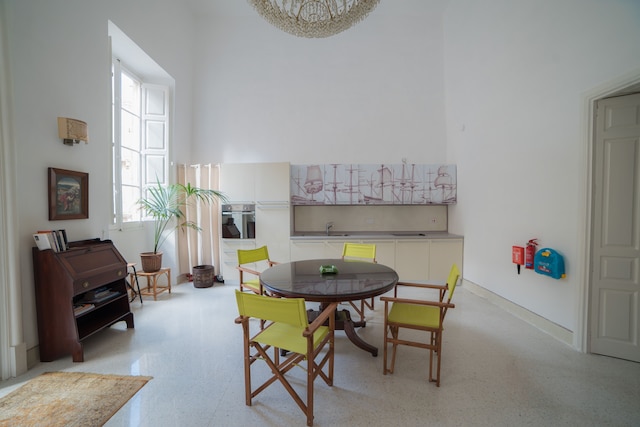 HT2 - カーサ ルームズ