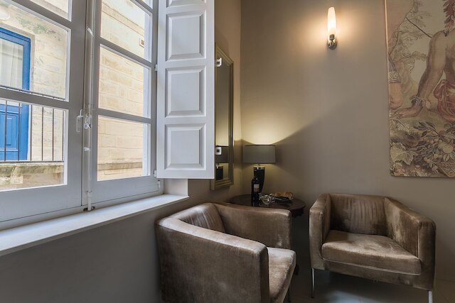 JM - カーサ ルームズ