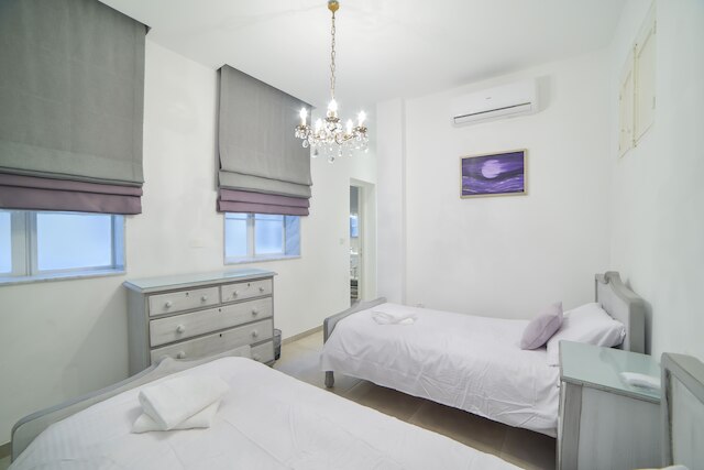 CA2 - カーサ ルームズ