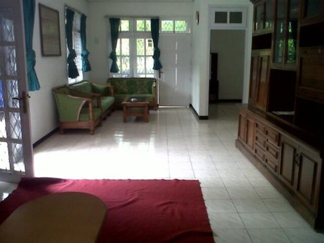 グリヤ・プティ