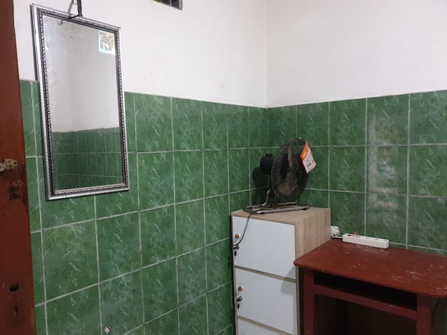 "ホームステイ・マス・アルジュナ - 女性専用"