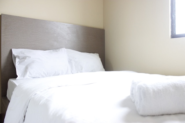 ミニマリスト ベッBーム ゲートウェイ チカダズ アーマド ヤニ アパートメント