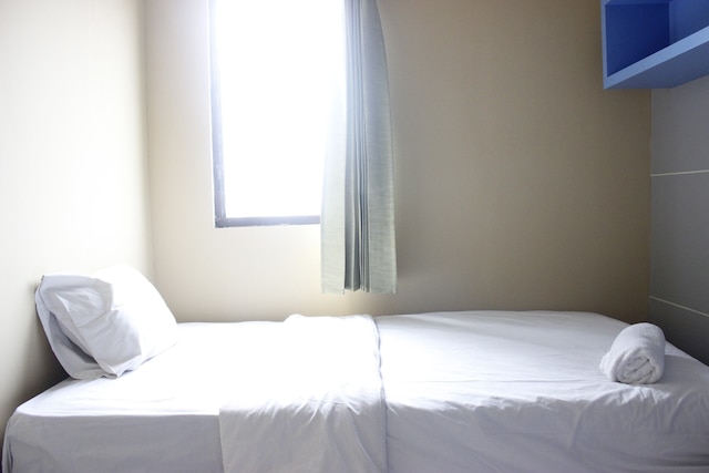 ミニマリスト ベッBーム ゲートウェイ チカダズ アーマド ヤニ アパートメント