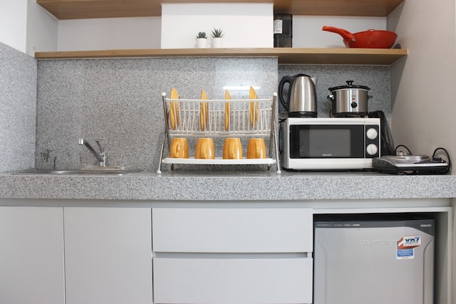 コンフィ & アーツィー スタジオ アット ビバリー ダゴ アパートメント