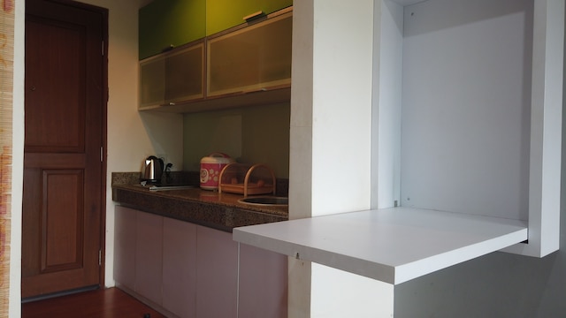 ユニーク スタジオ ガレリ チンブルイット アパートメント ニア ダゴ