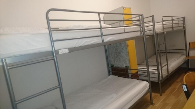 アバイ ホステル