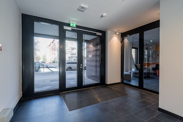 ネナ アパートメンツ クロイツベルク 61