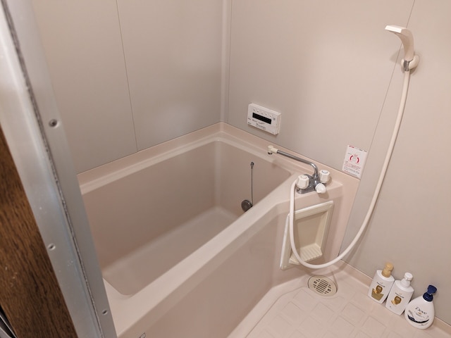 Pravafor Josai Apartment