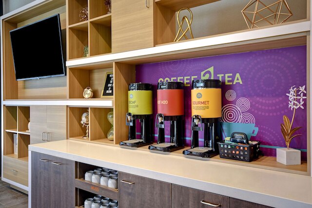 ホーム 2 スイーツ バイ ヒルトン ボストン サウス ベイ