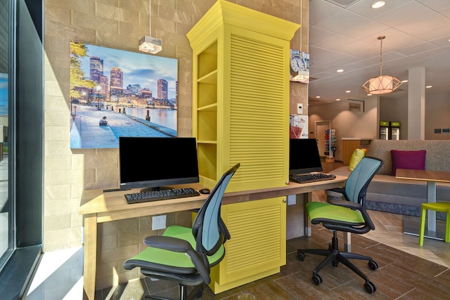 ホーム 2 スイーツ バイ ヒルトン ボストン サウス ベイ