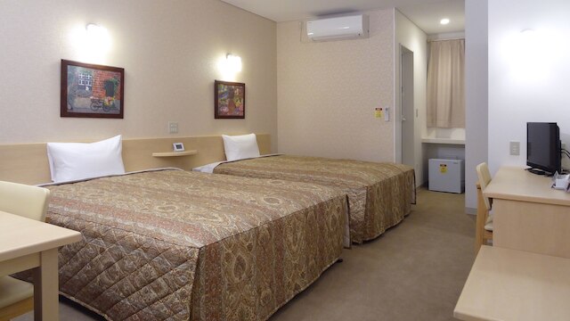 ファミリーロッジ旅籠屋宮崎店