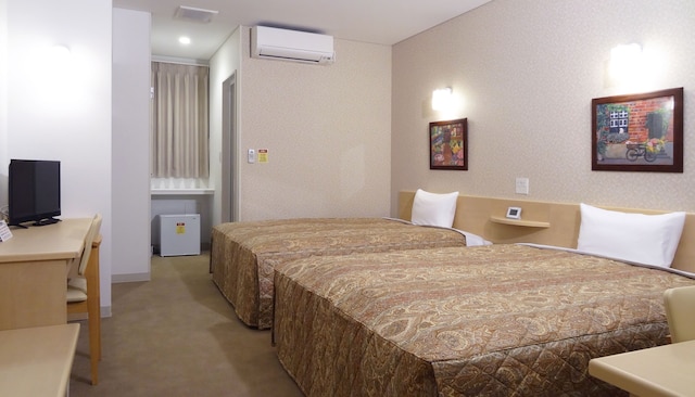 ファミリーロッジ旅籠屋・長者原 SA 店