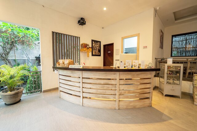 バリ カルマ サトラ ホテル