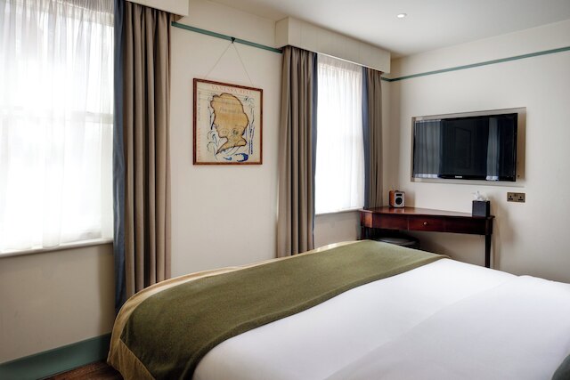 モートン  ホテル