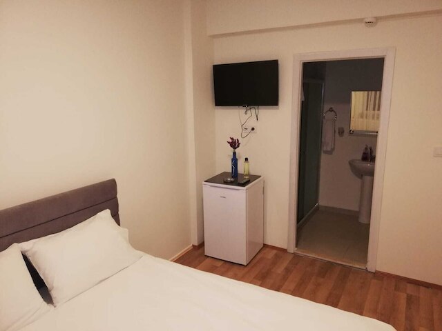 オテル KGZ コナギ