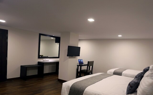 ホテル シオン ヤンゴン