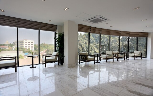 ホテル シオン ヤンゴン