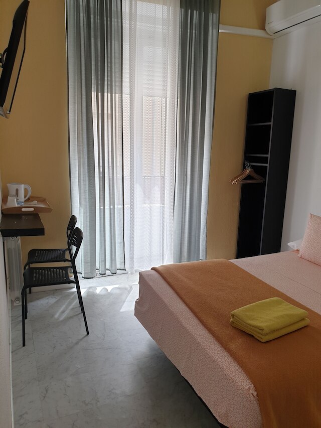 ホスタル プラザ ルナ