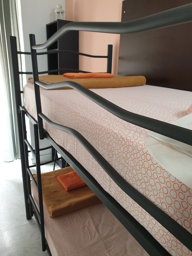 ホスタル プラザ ルナ