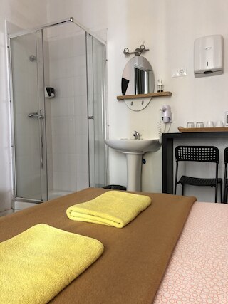 ホスタル プラザ ルナ