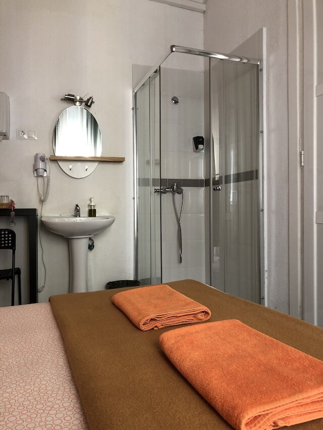 ホスタル プラザ ルナ