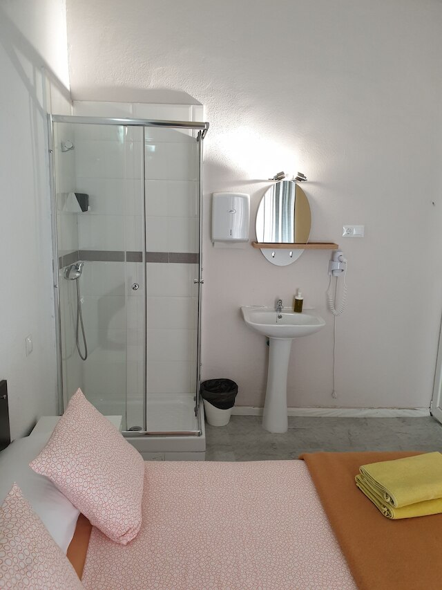 ホスタル プラザ ルナ