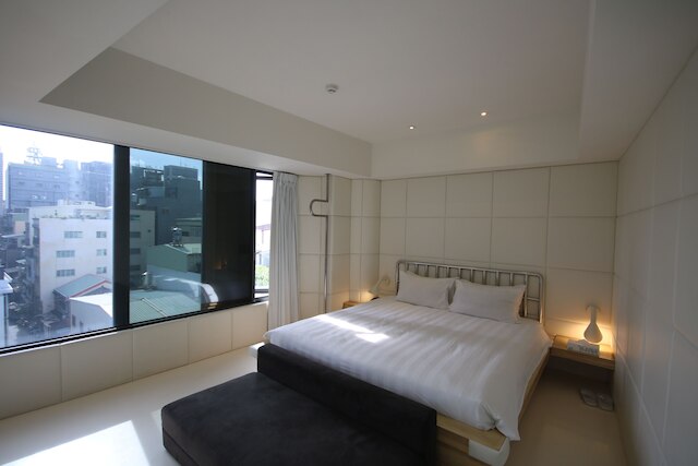 Papa Whale - Kaohsiung Formosa Boulevard