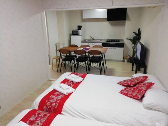 Shin-Osaka GRAND-H 202