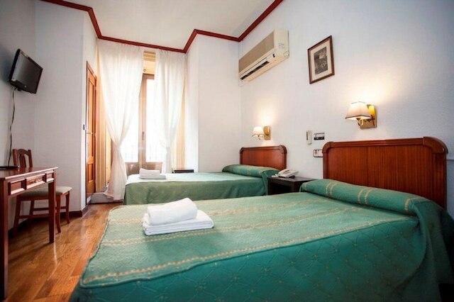 ペンシオン カレラ