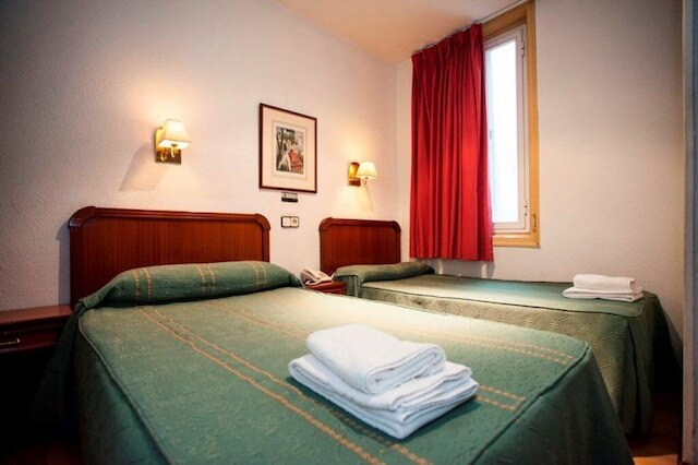 ペンシオン カレラ