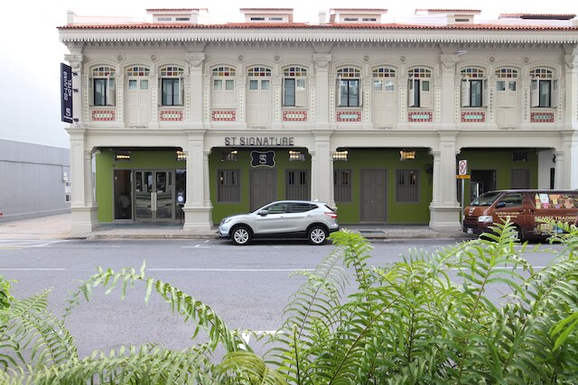 STシグネチャージャラン・バサール, デイユーズ, 5時間: 10AM-3PM