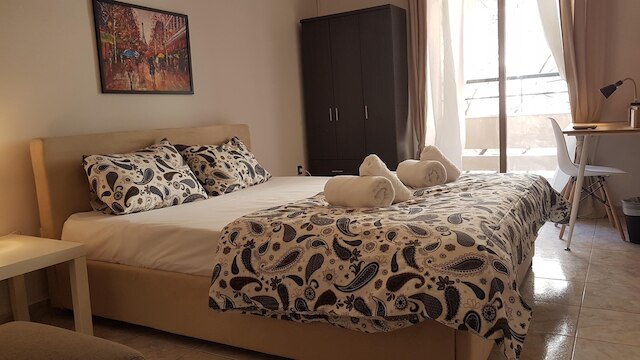 エラ - チョコレート - アテネ センター