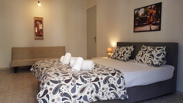 エラ - シャンパーニュ - アテネ センター