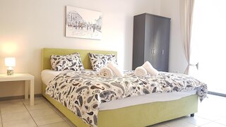 エラ - カーミン - アテネ センター 150M 6 ベド 3 バス