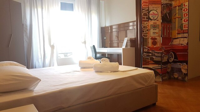 エラ - バイオレット - ネオクラシカル - アテネ センター 220M 7 ベド 3 バス