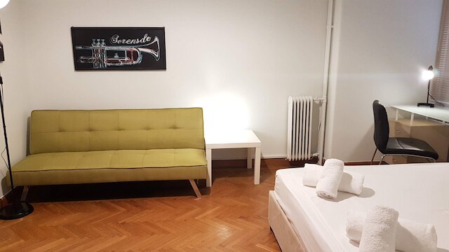 エラ - バイオレット - ネオクラシカル - アテネ センター 220M 7 ベド 3 バス