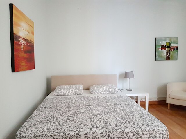 エラ - パイン - アテネ センター 140M 4 ベド 2 バス