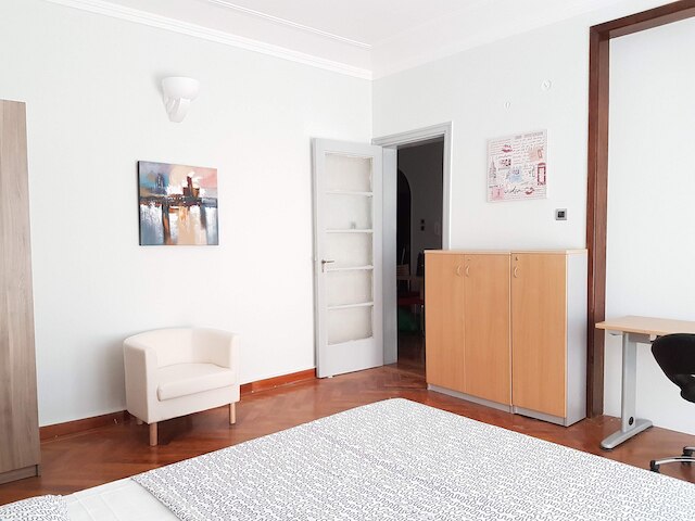 エラ - レッド - アテネ センター 140M 4 ベド 2 バス