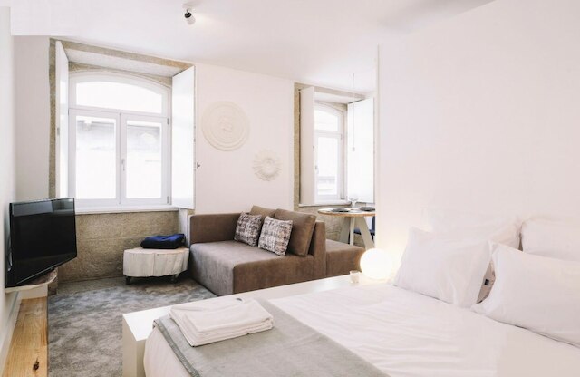 オーム - アルマダ アパートメンツ