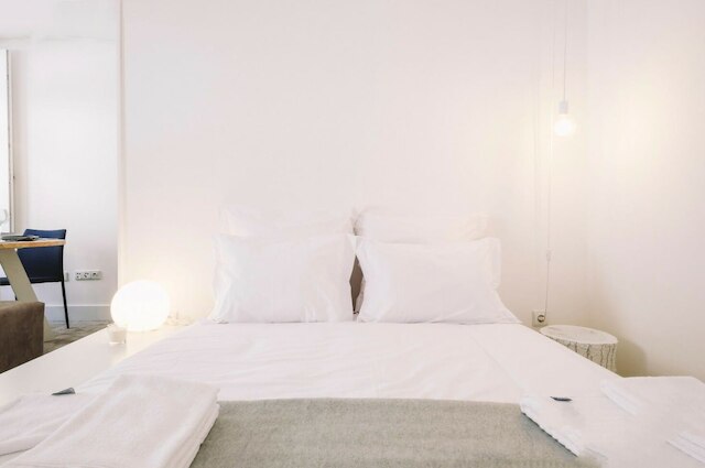 オーム - アルマダ アパートメンツ