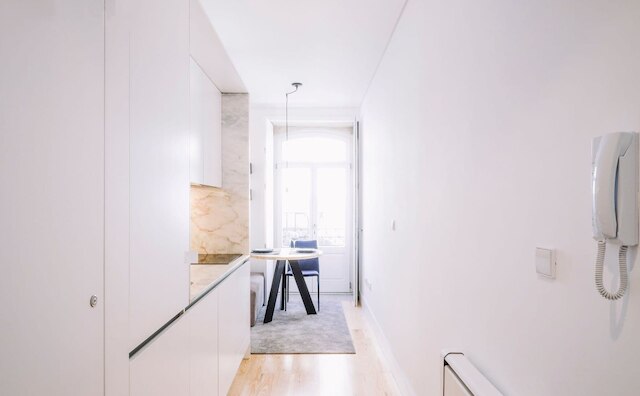 オーム - アルマダ アパートメンツ