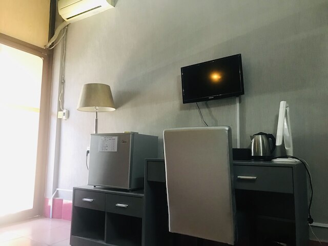 ゴールデン ブリッジ ゲスト ハウス