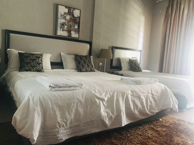 ゴールデン ブリッジ ゲスト ハウス